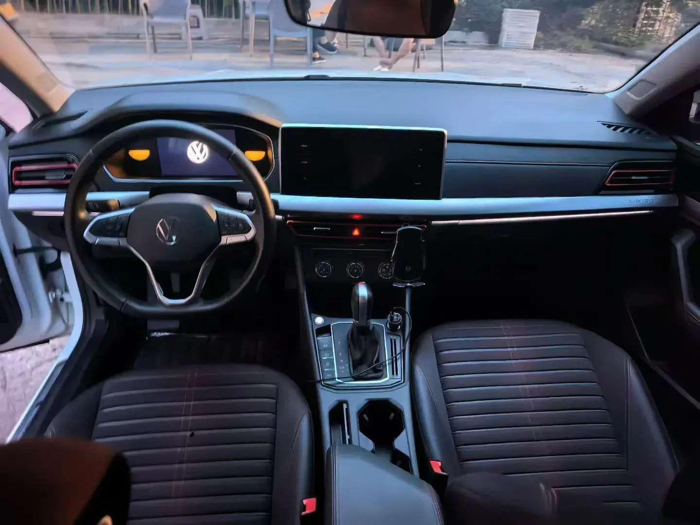 2023 VOLKSWAGEN LAVIDA thumbnail 4