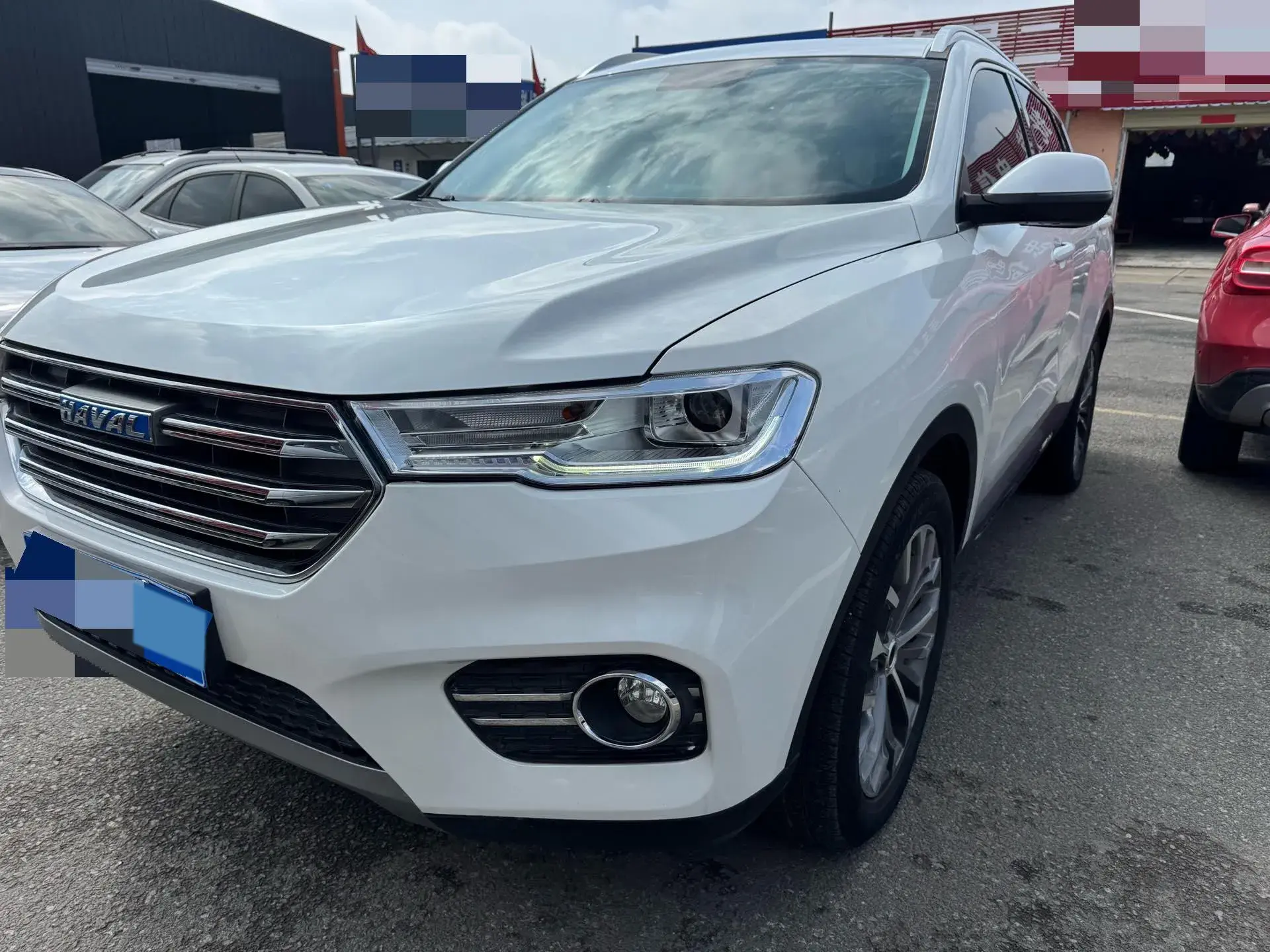 2017 HAVAL H6 view 1
