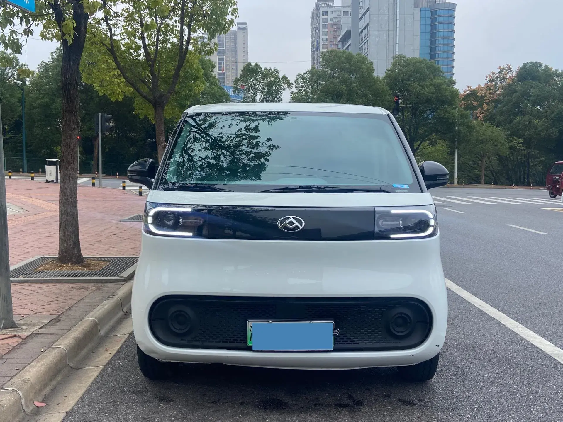 2024 MAXUS DANA thumbnail 2