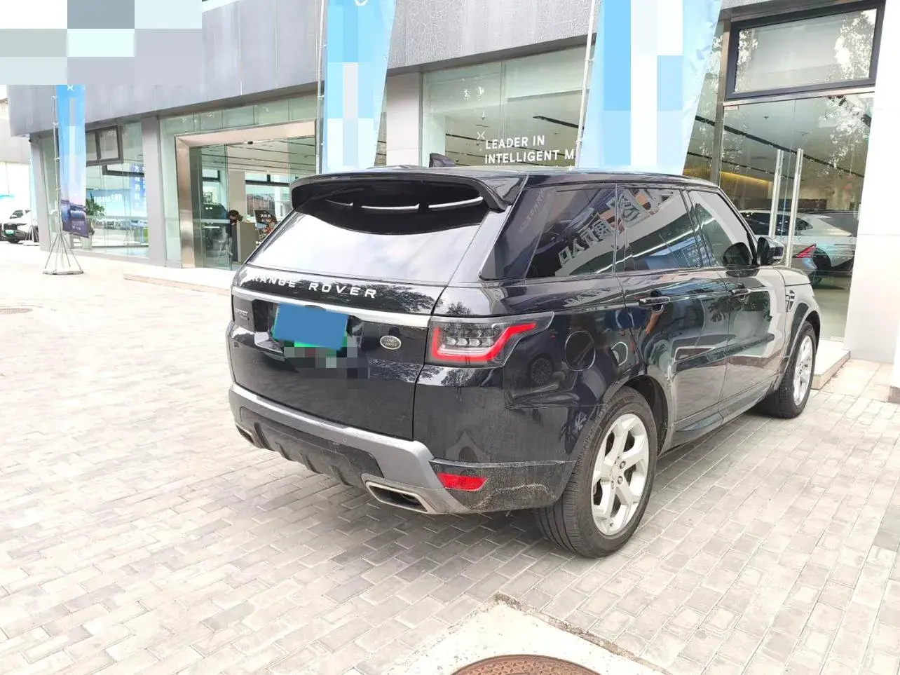 2018 LAND ROVER thumbnail 4