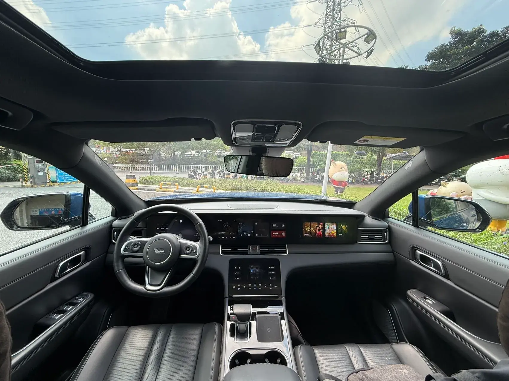 2020 LI ONE thumbnail 3