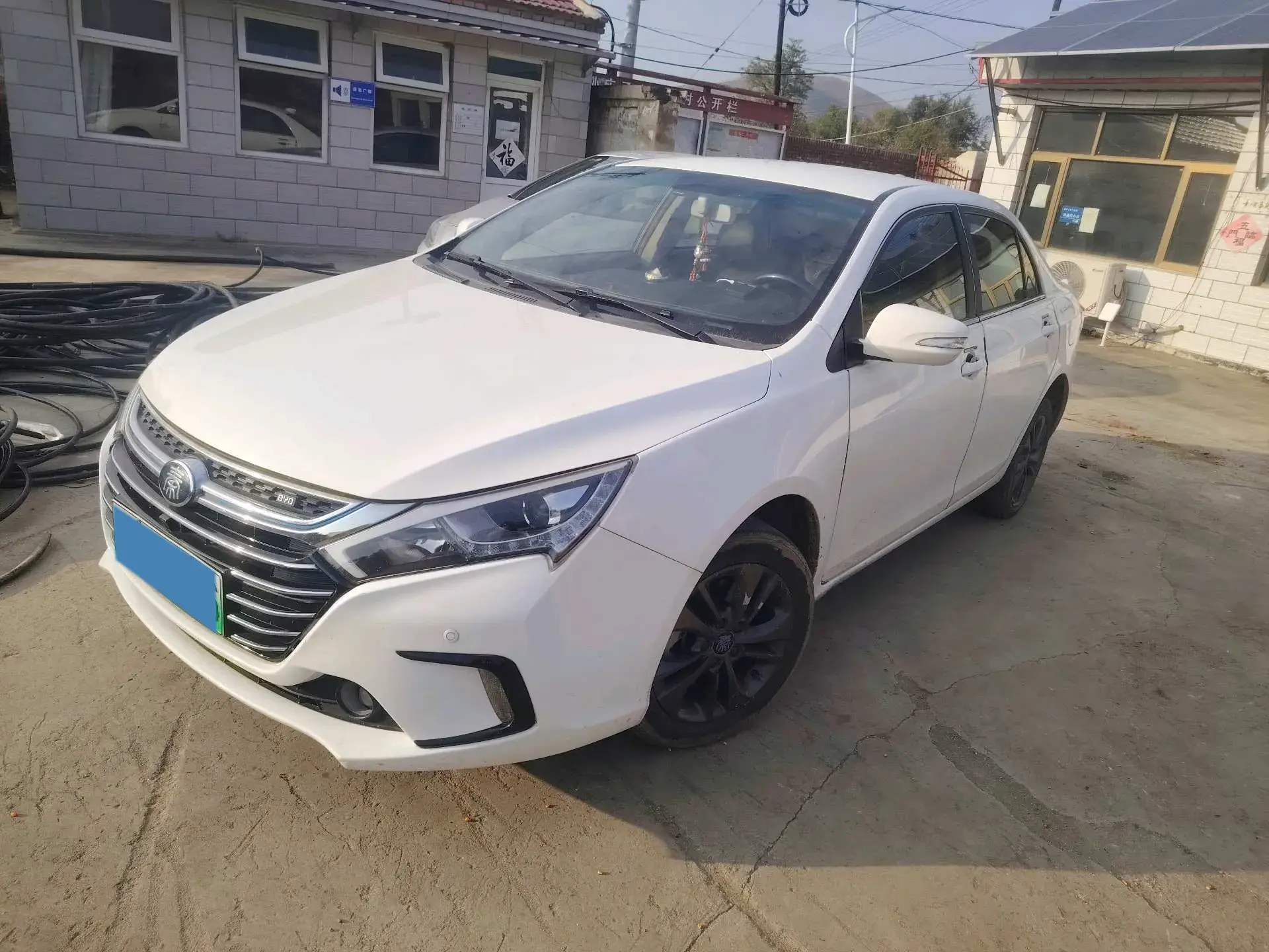 2018 BYD QIN view 1