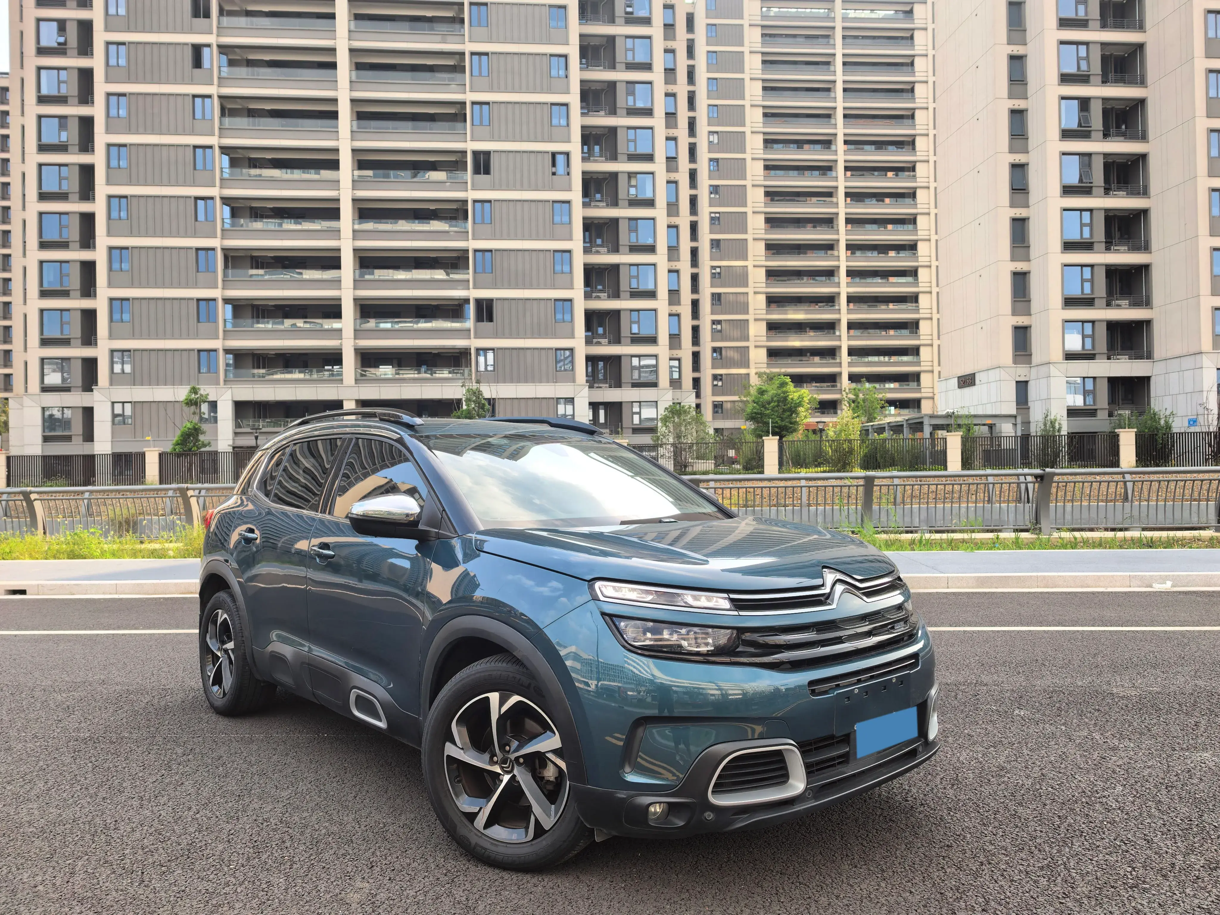 2019 CITROEN C5 thumbnail 3