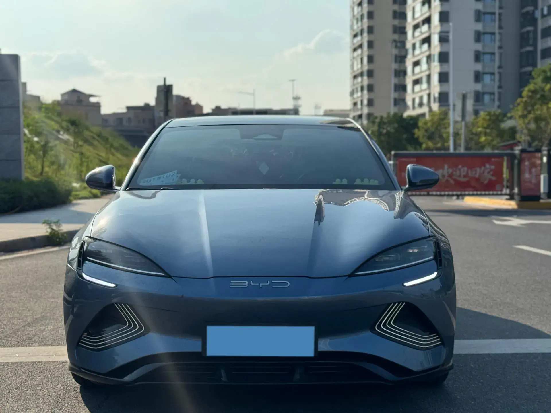 2022 BYD SEAL thumbnail 2