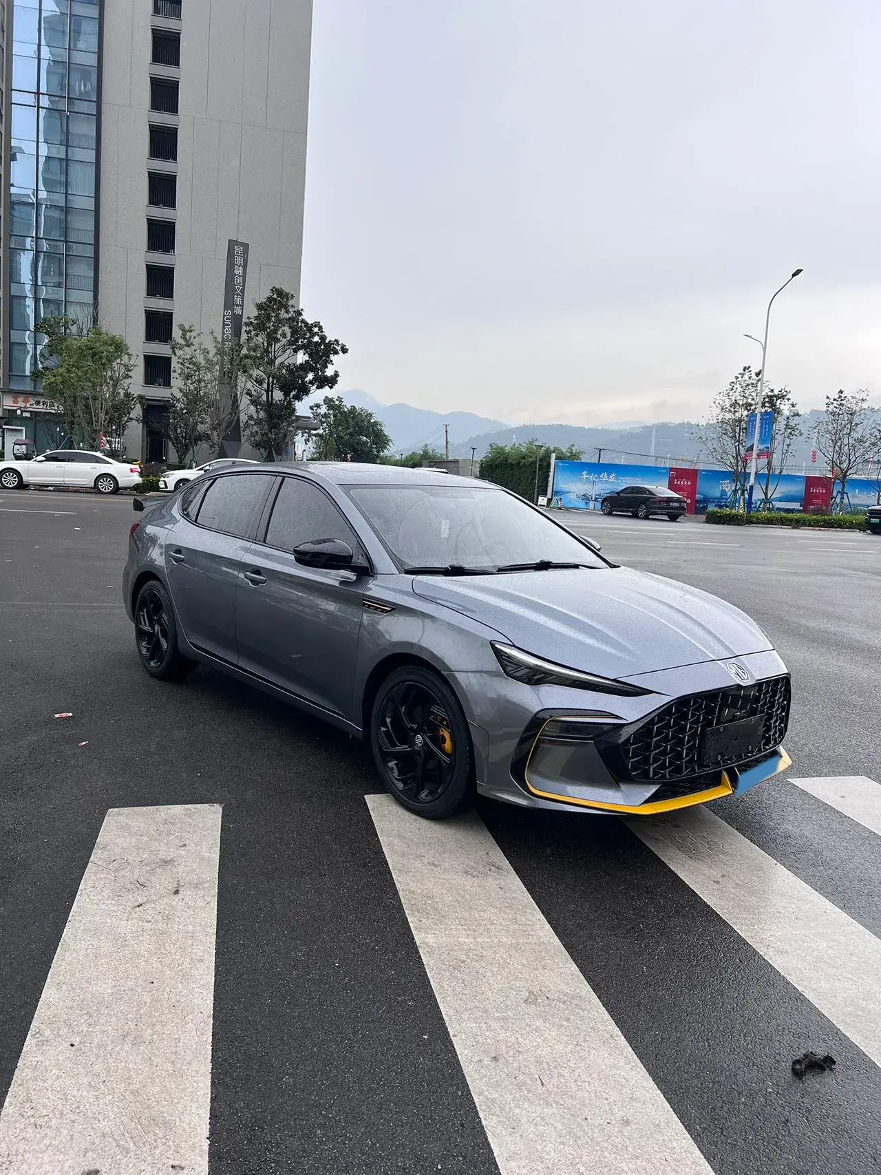 2020 MG MG6 thumbnail 3