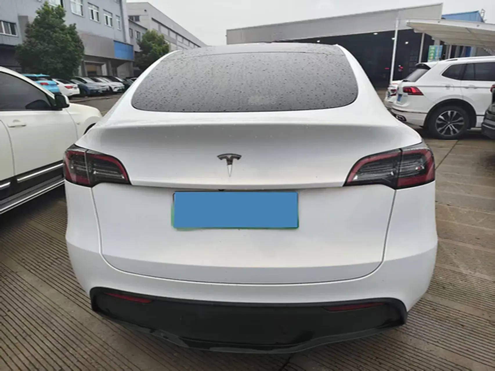 2022 TESLA MODEL thumbnail 3