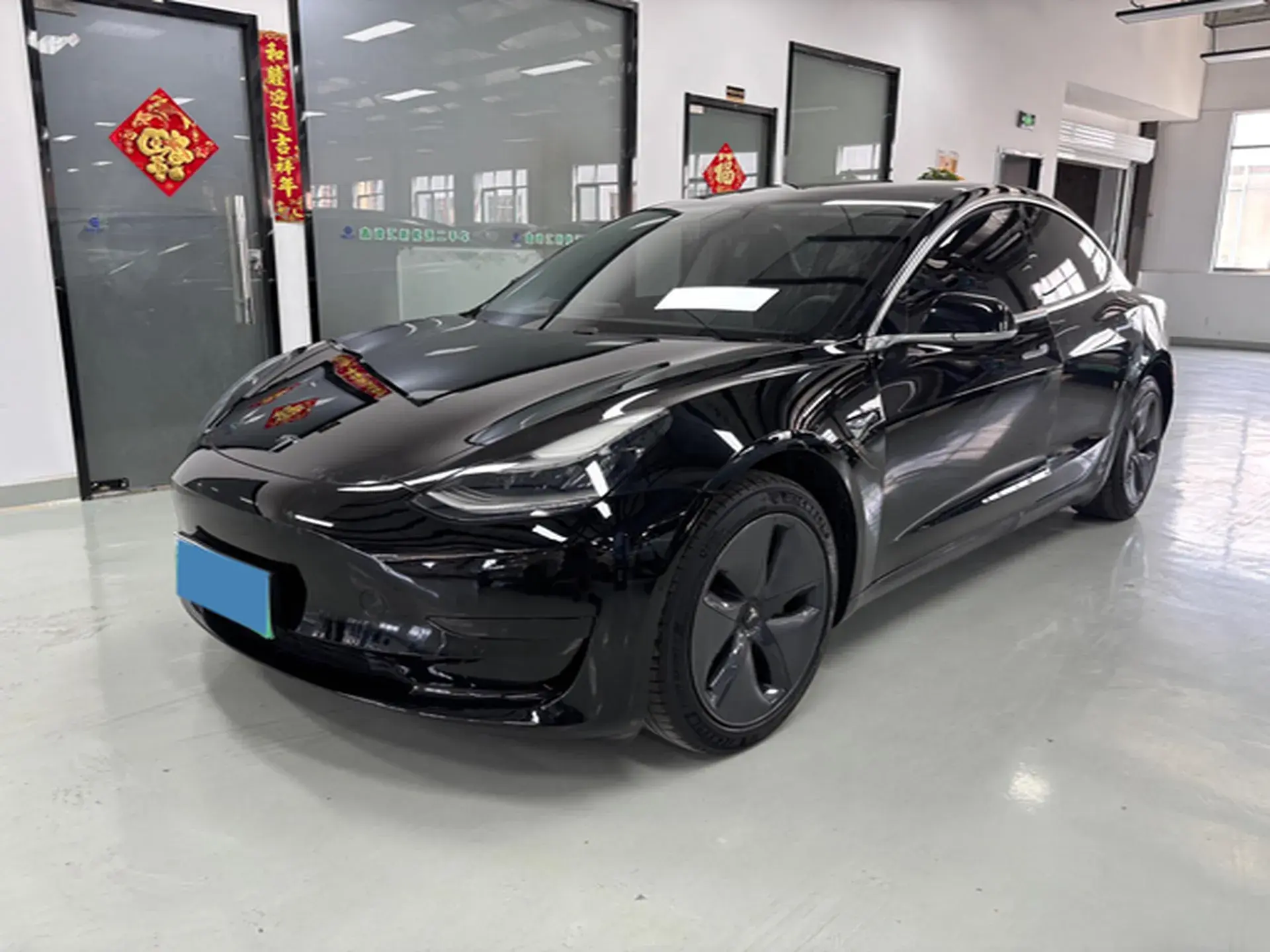 2020 TESLA MODEL view 1