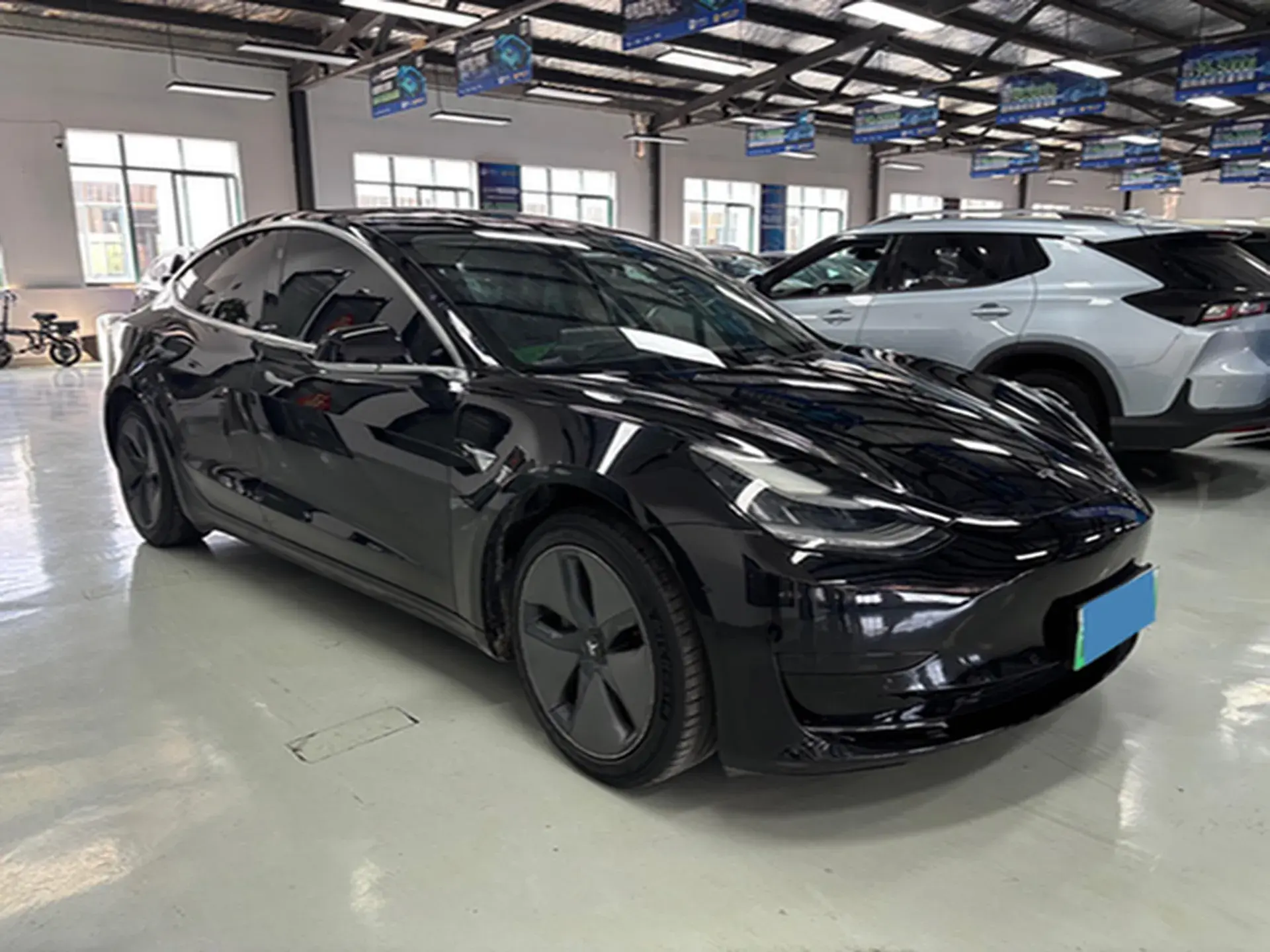 2020 TESLA MODEL thumbnail 3