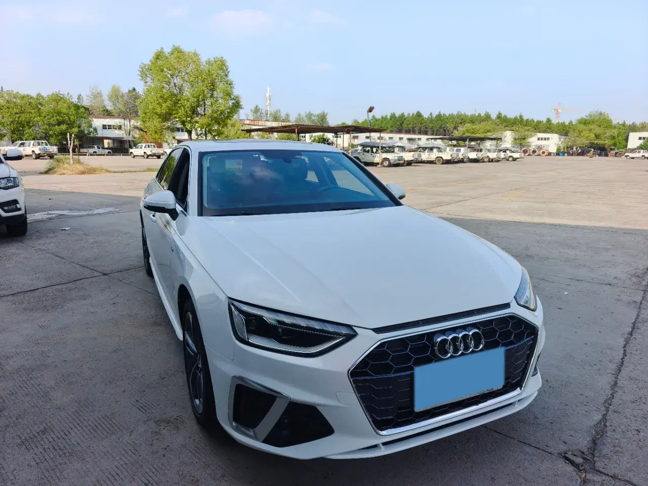 2020 AUDI A4L thumbnail 3