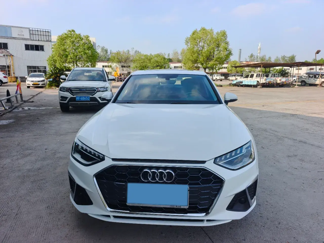 2020 AUDI A4L thumbnail 2