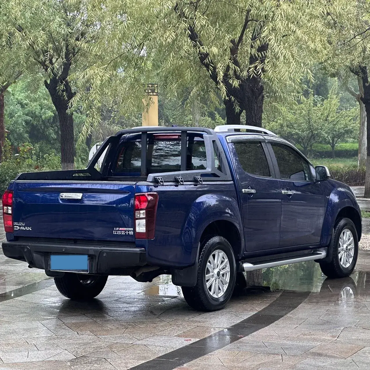2020 ISUZU D-MAX thumbnail 4
