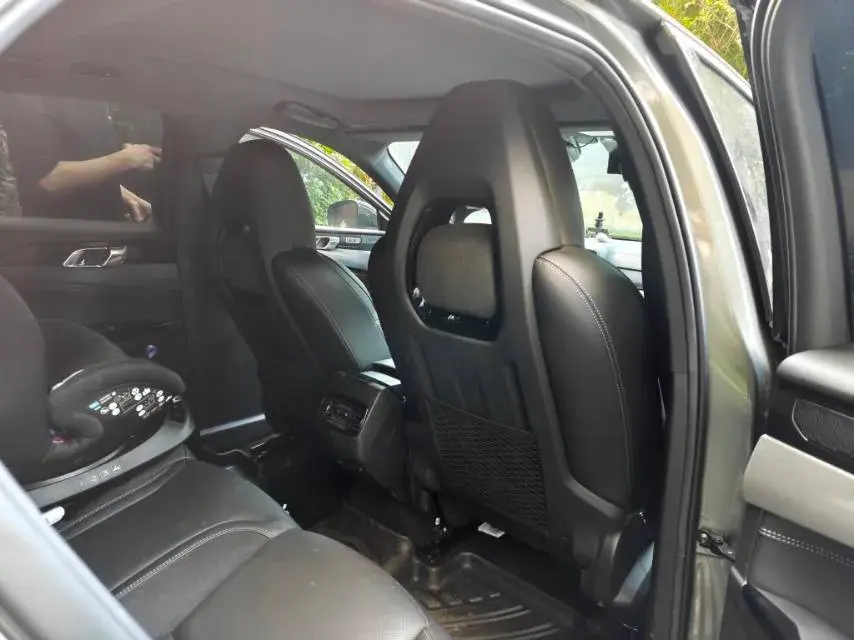 2021 LYNK&CO 03 thumbnail 4