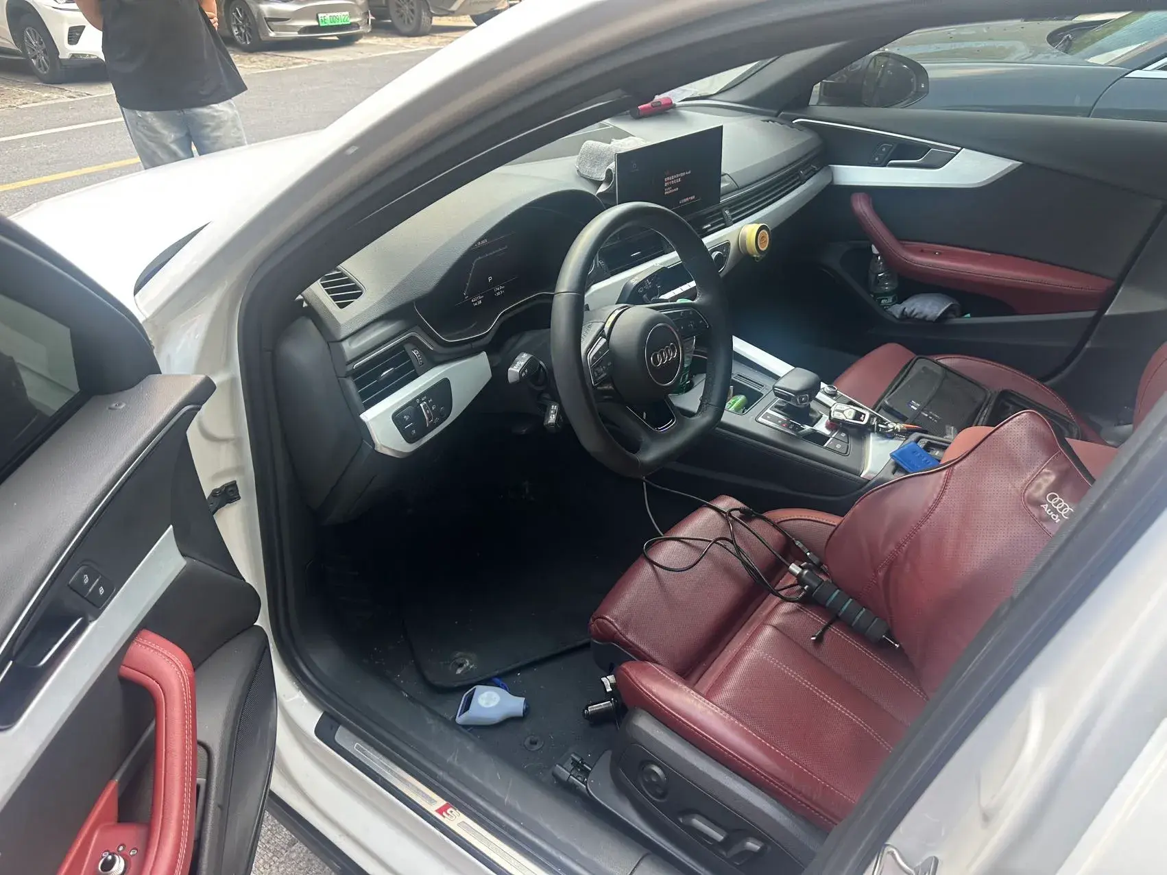 2022 AUDI A4L thumbnail 4