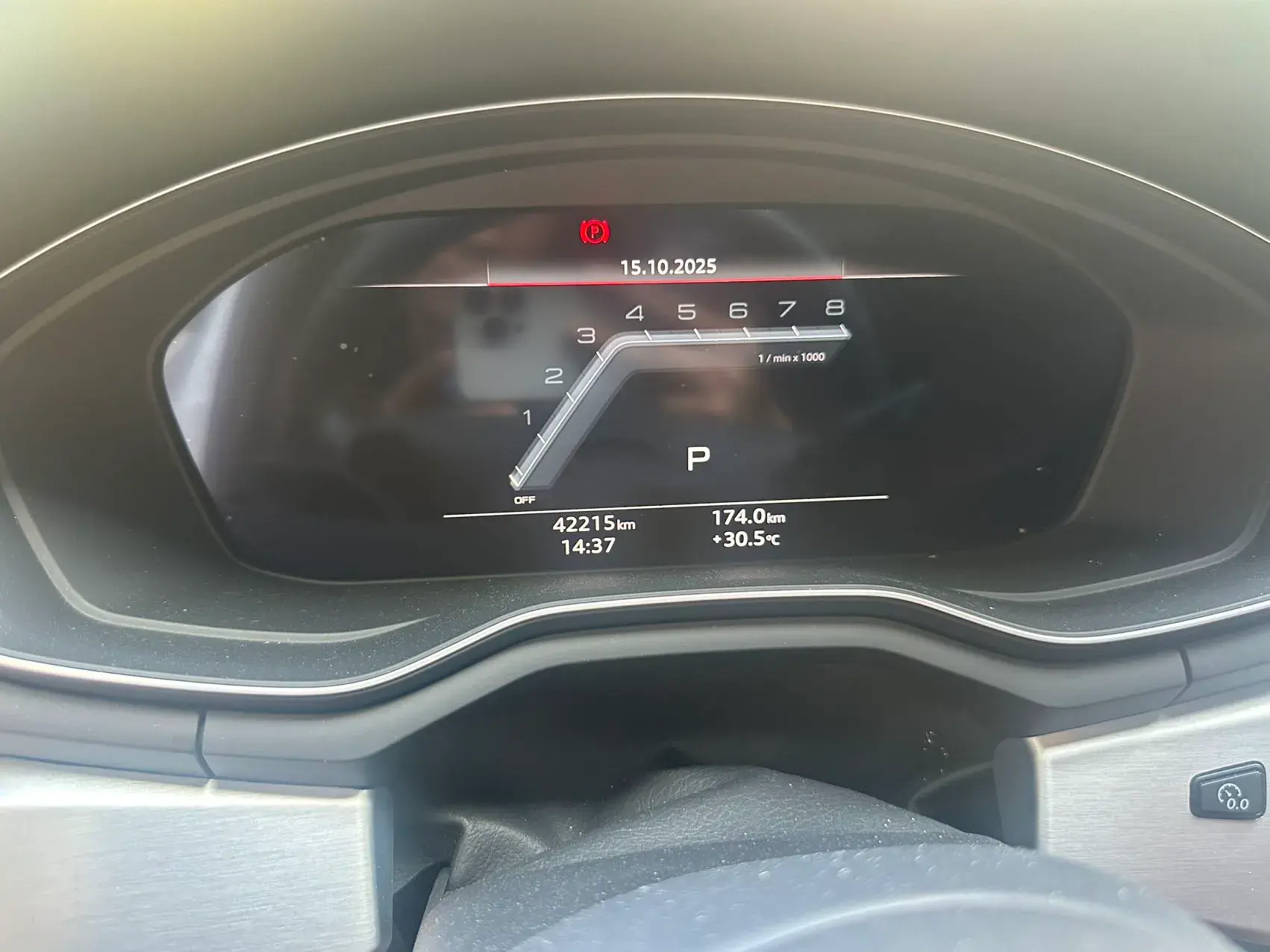 2022 AUDI A4L thumbnail 3