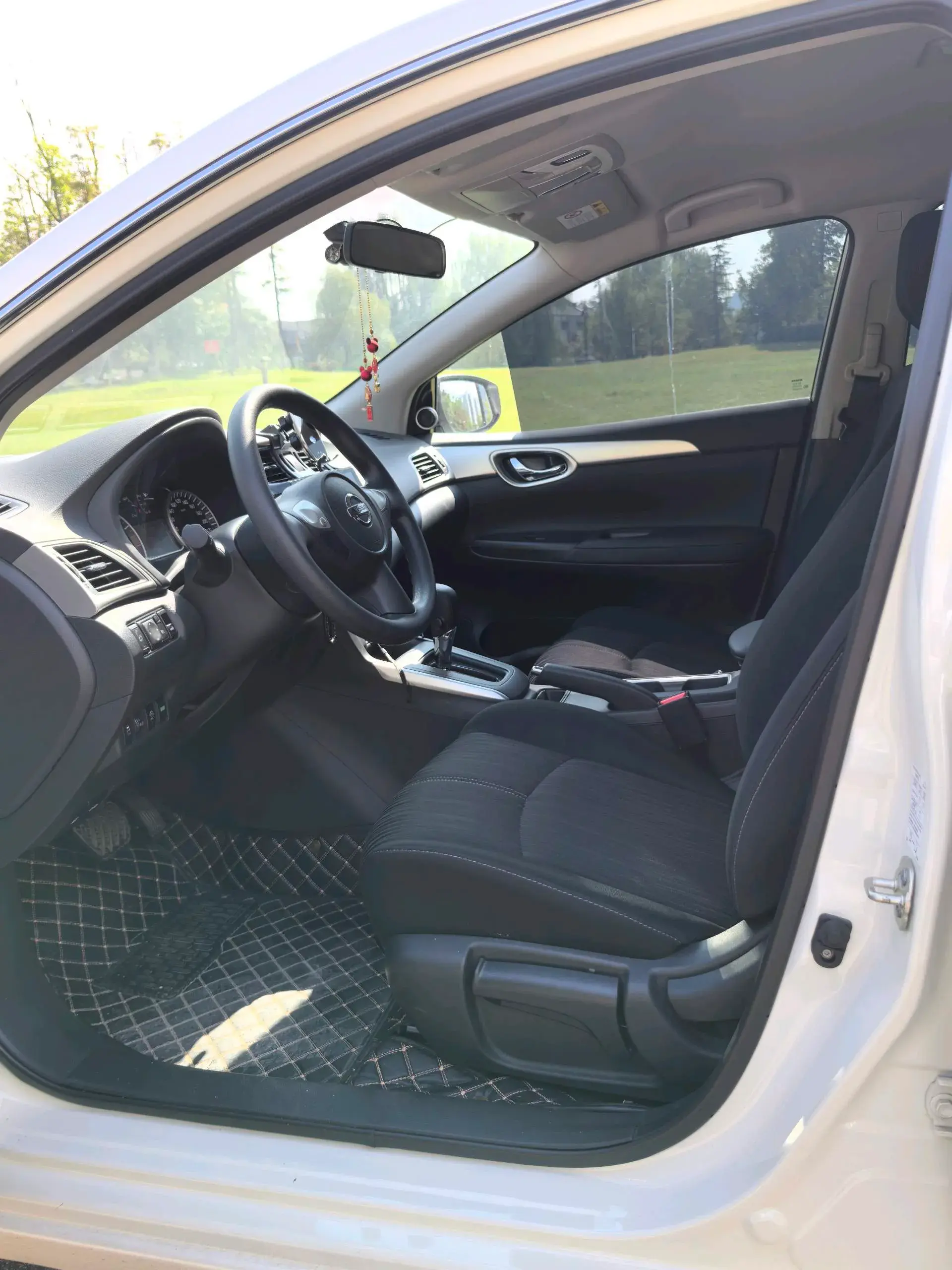 2022 NISSAN SYLPHY thumbnail 4