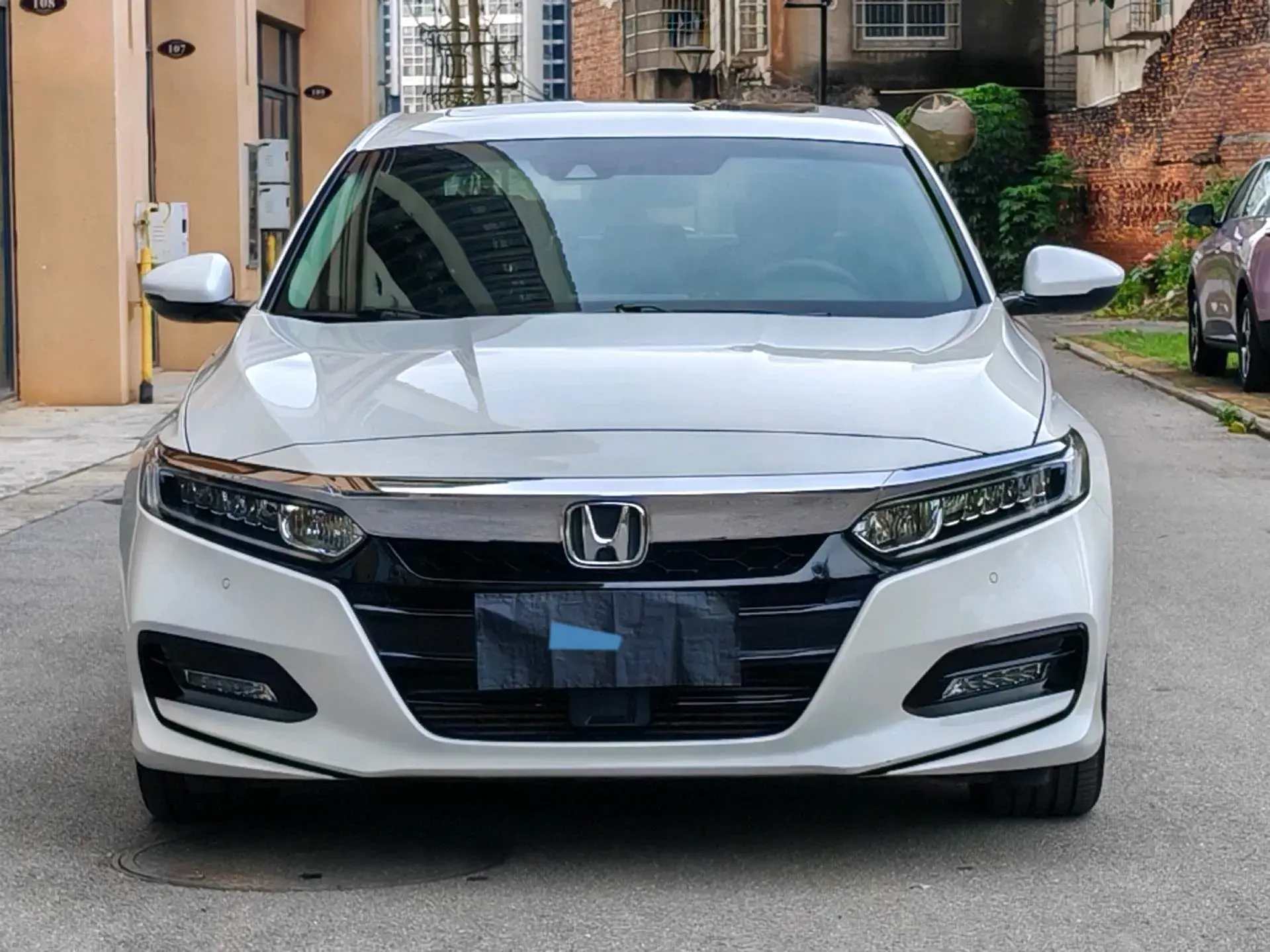 2018 HONDA ACCORD thumbnail 2