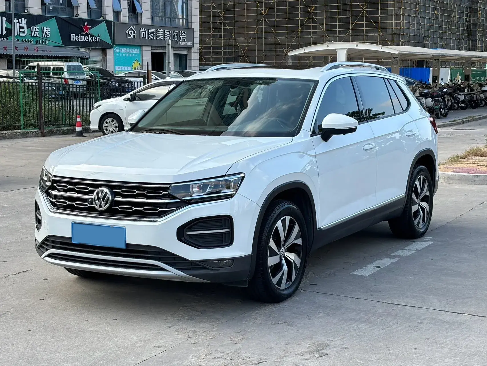 2019 VOLKSWAGEN TAYRON view 1