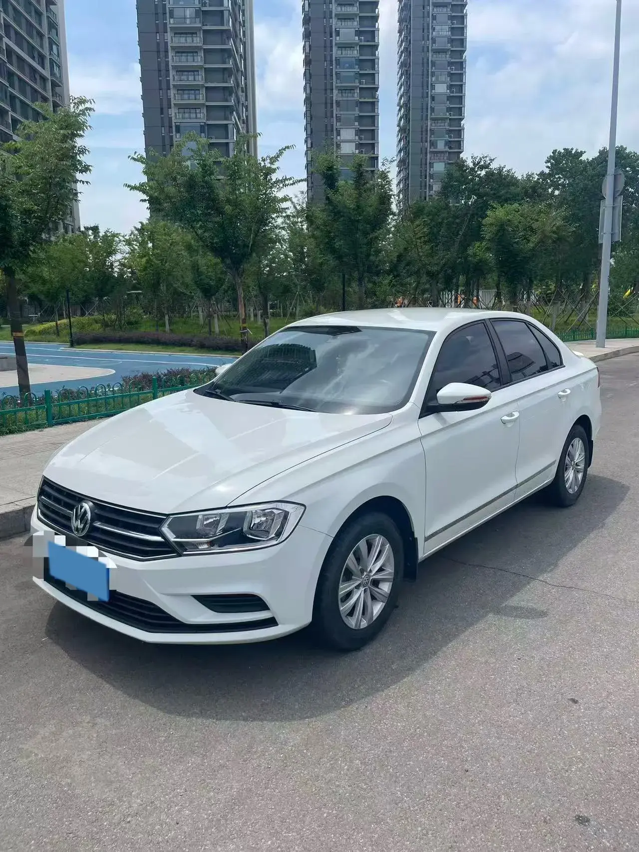 2018 VOLKSWAGEN BORA view 1