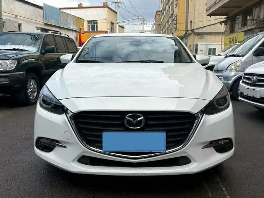 2017 MAZDA 3 thumbnail 2