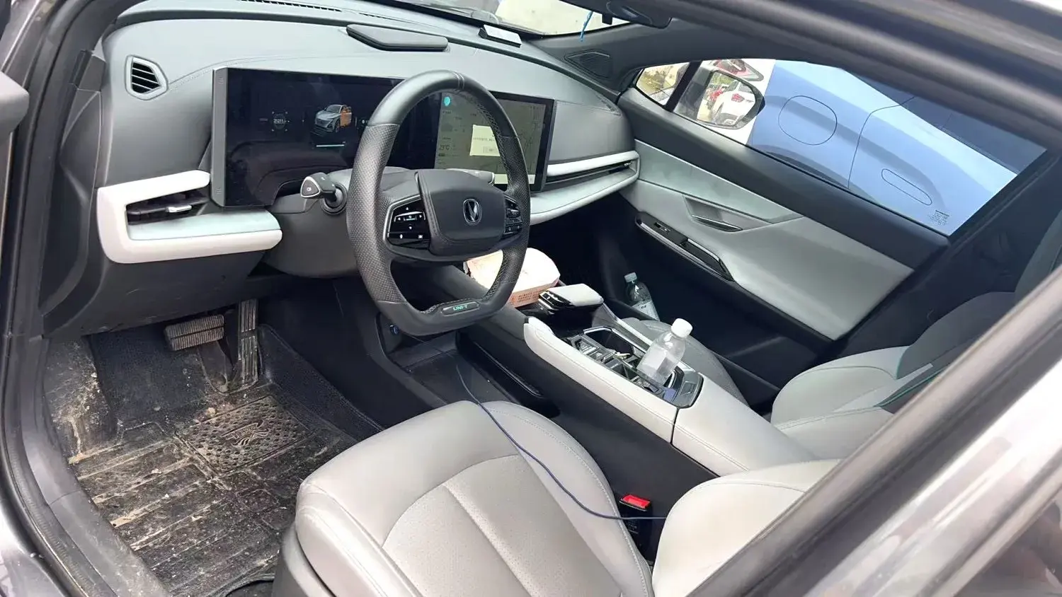 2023 CHANGAN UNI-T thumbnail 3