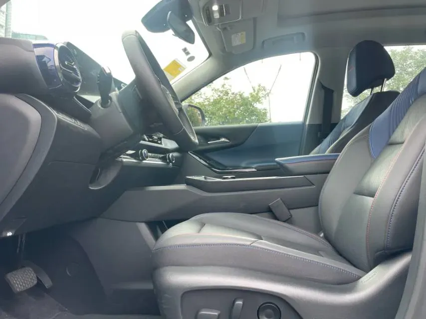 2024 Chevrolet EquinoxPlus 1.5T 180HP L4 2DHT PHEV 16.5KWH,autocango,china used car exporter,china ev exporter,chinese used car exporter,chinese used ev exporter