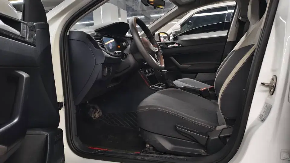 2023 VOLKSWAGEN LAVIDA thumbnail 4