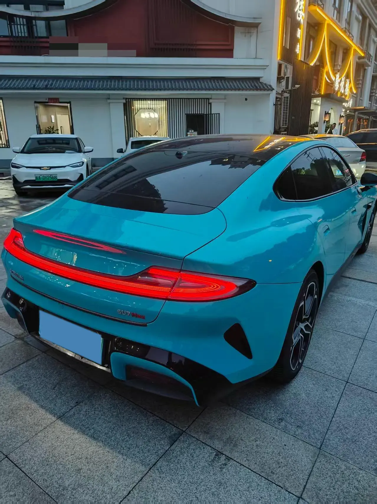 2024 MI SU7 thumbnail 3