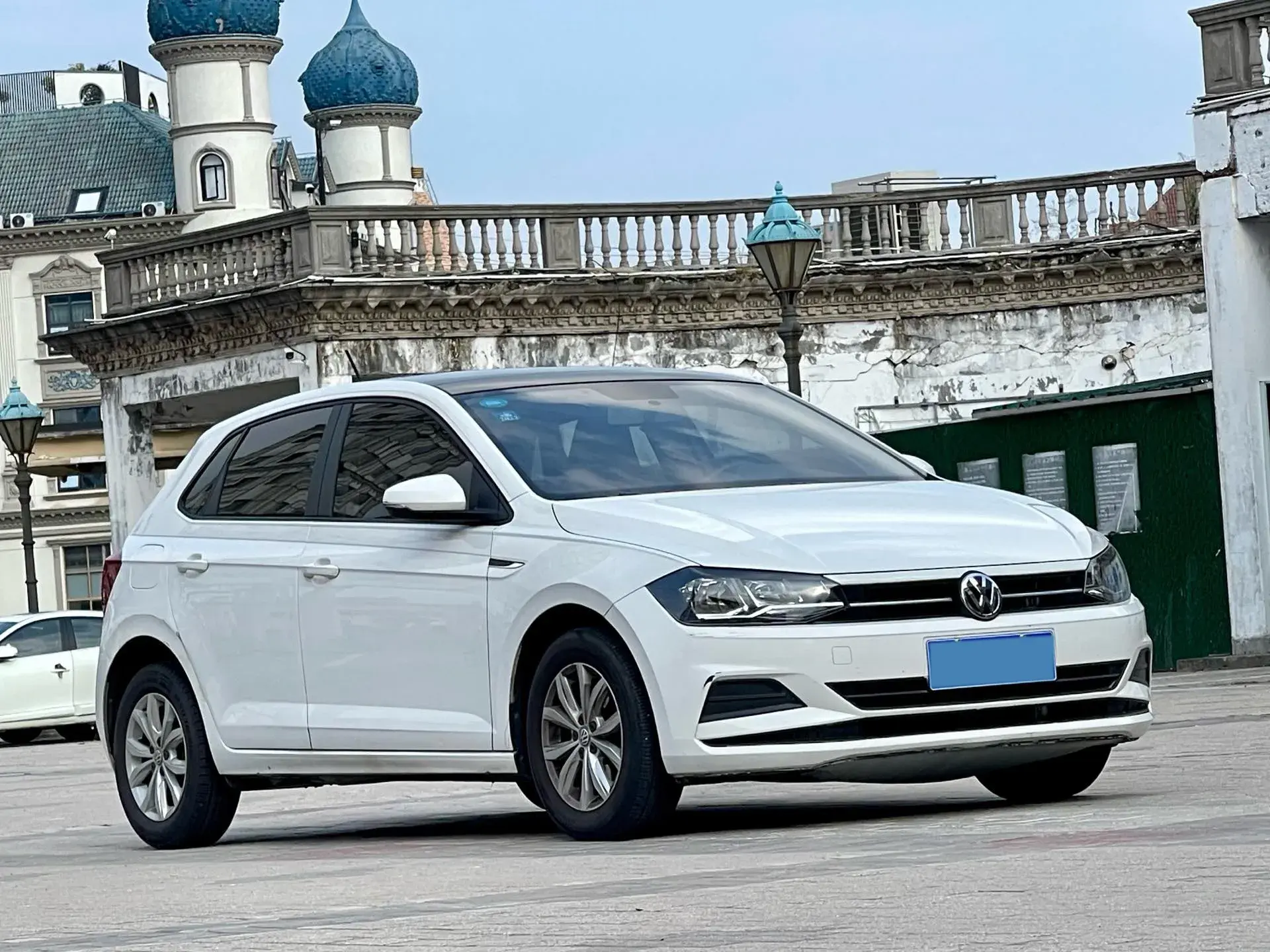 2019 VOLKSWAGEN POLO thumbnail 3
