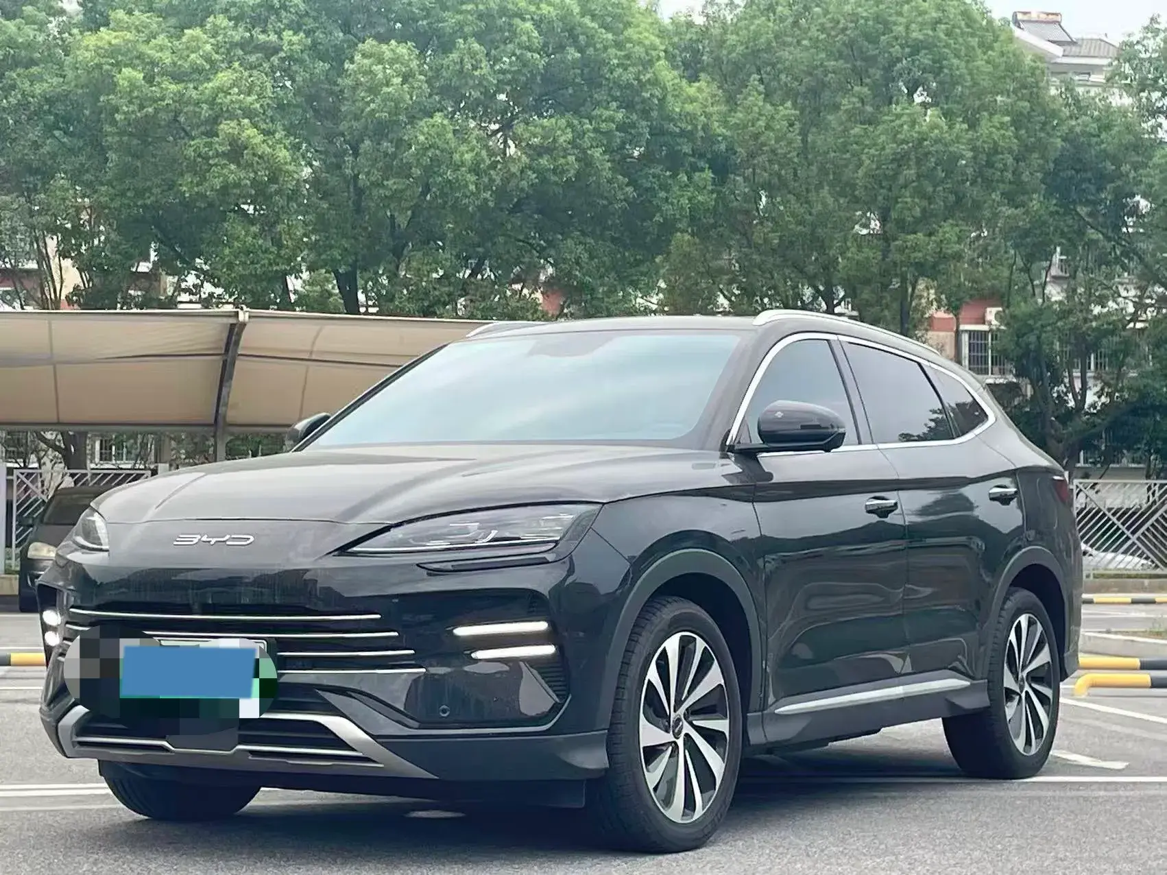 2024 BYD SONG view 1