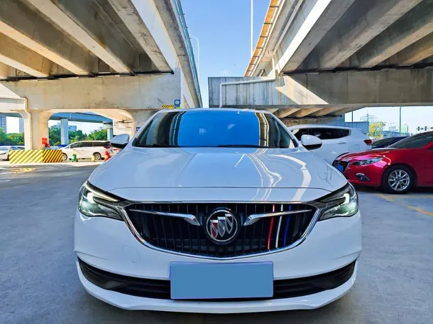 2021 BUICK EXCELLE thumbnail 2