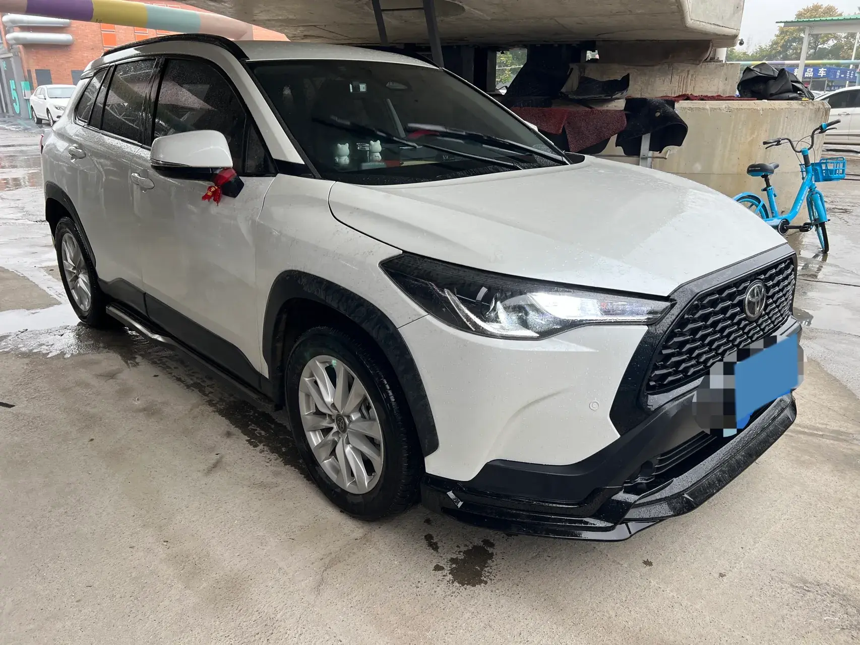 2023 TOYOTA COROLLA thumbnail 3