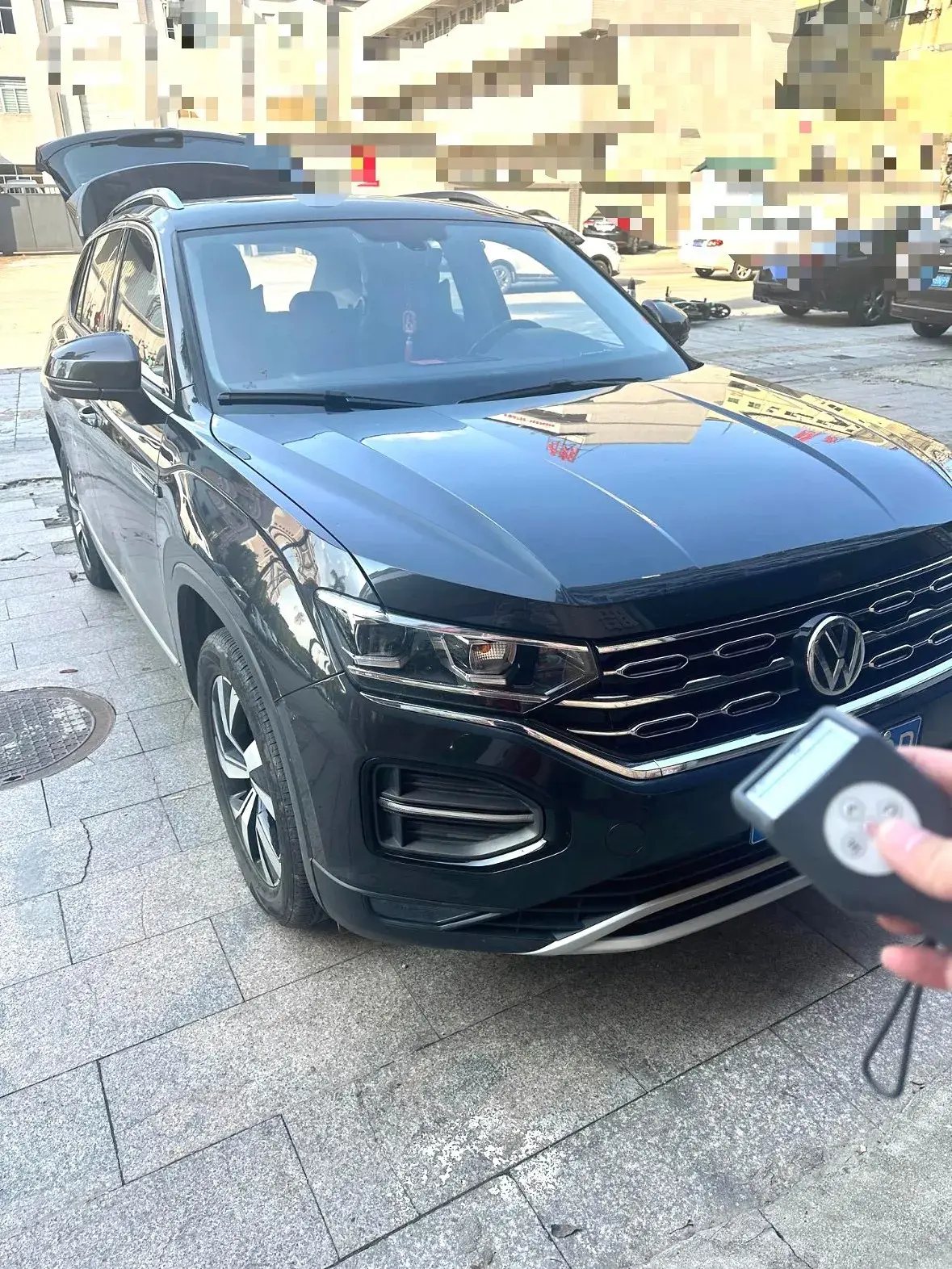 2022 VOLKSWAGEN TAYRON thumbnail 2