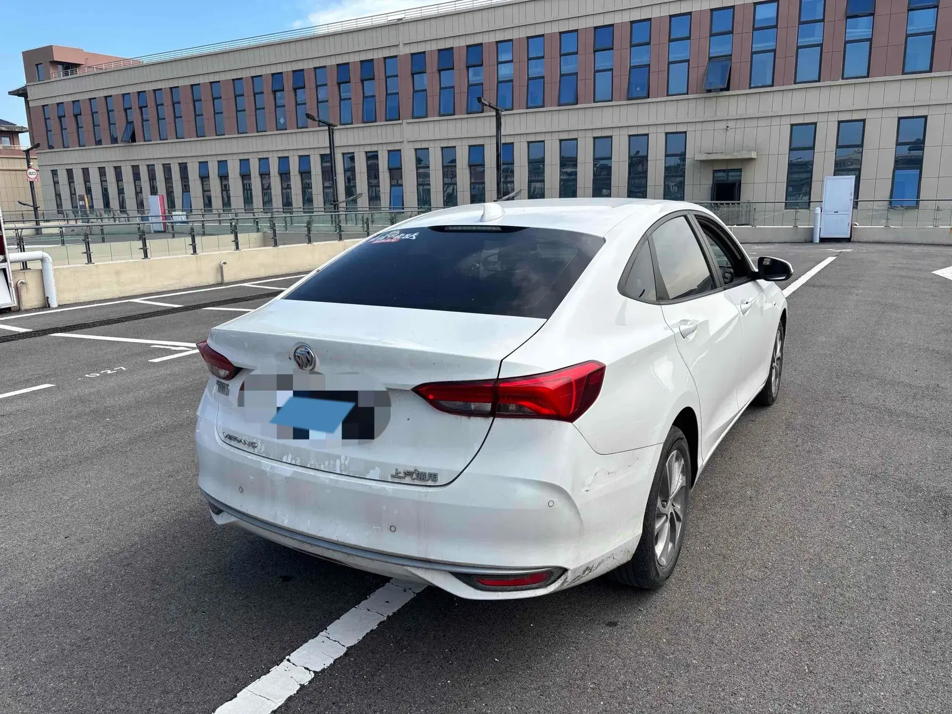 2023 BUICK VERANO thumbnail 4