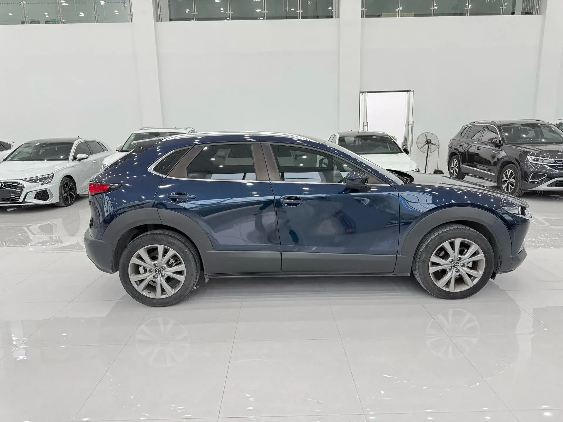 2021 MAZDA CX-30 thumbnail 4