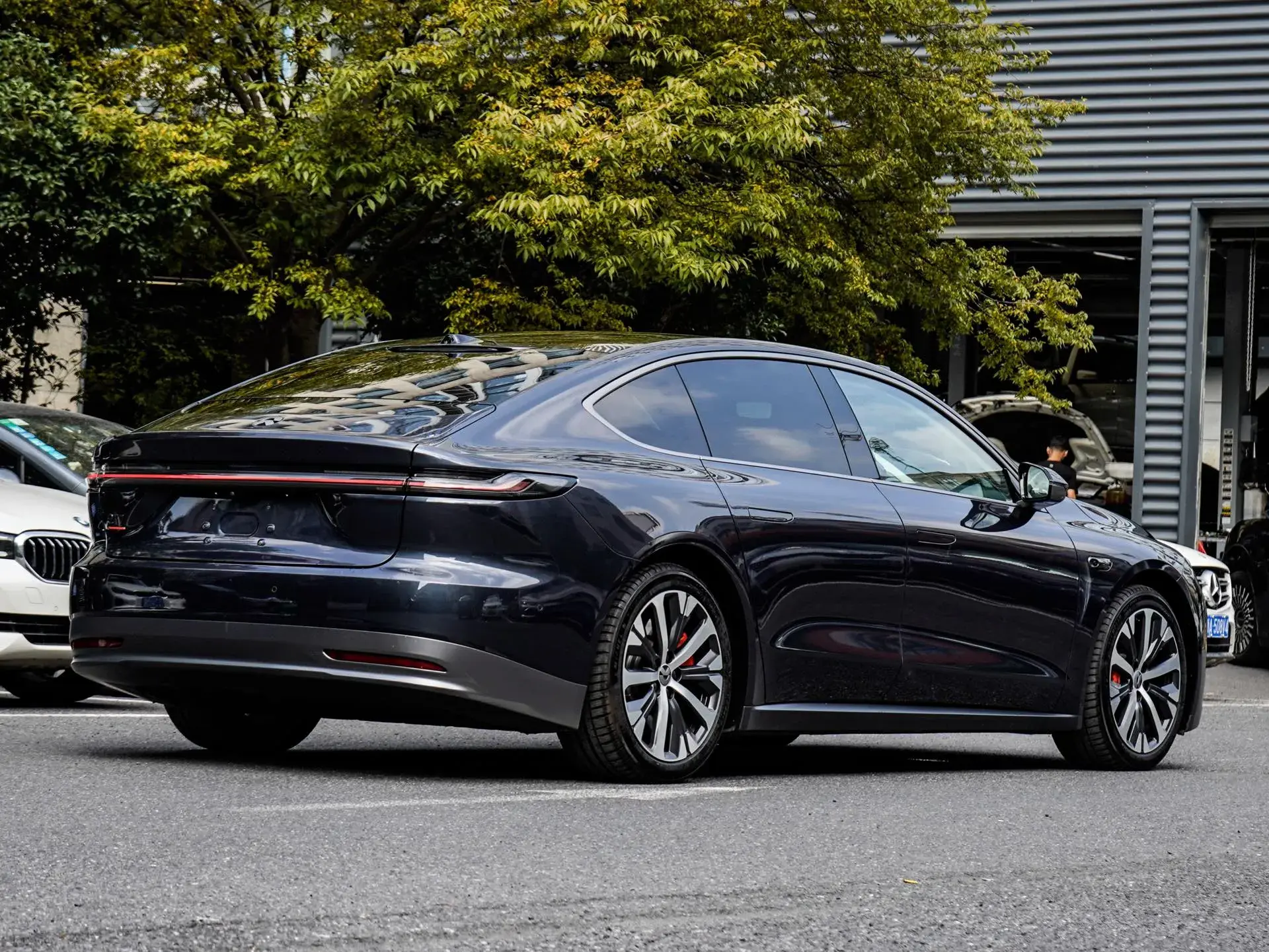 2022 NIO ET7 thumbnail 4