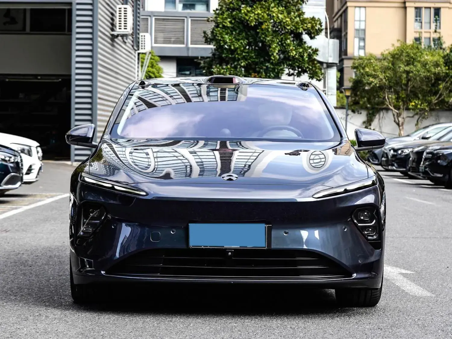 2022 NIO ET7 thumbnail 2