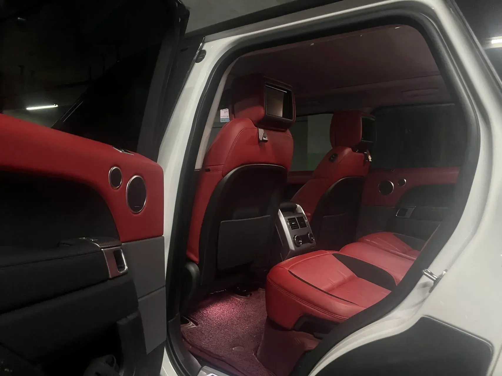 2021 LAND ROVER thumbnail 3