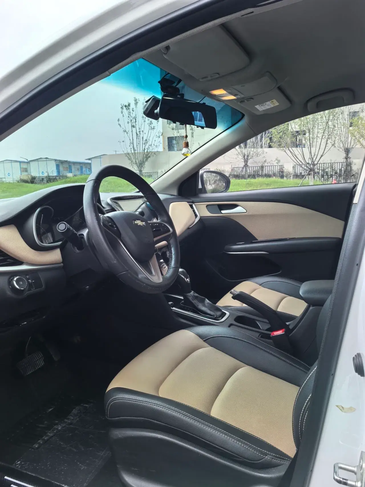 2020 CHEVROLET MONZA thumbnail 4