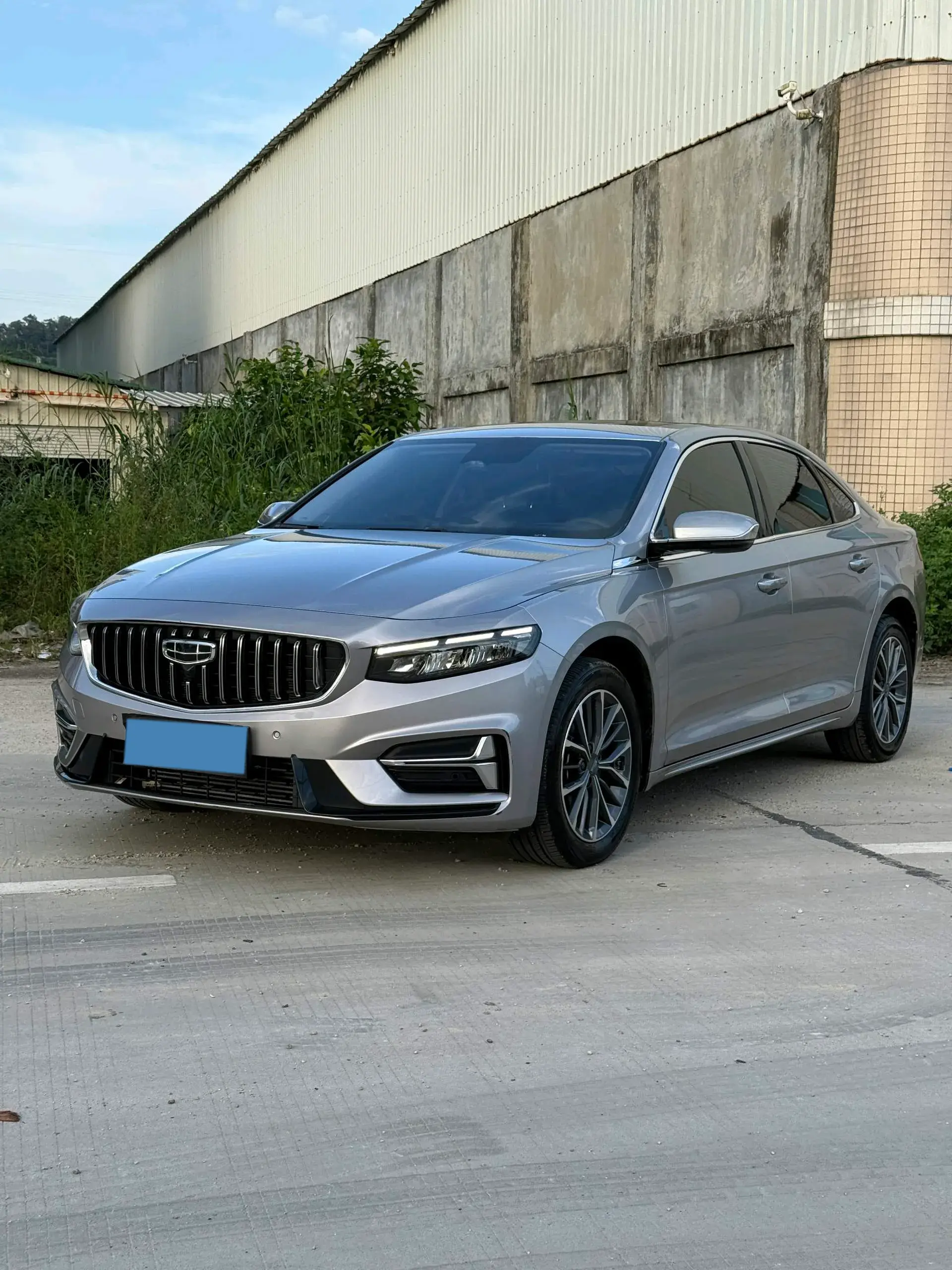 2023 GEELY PREFACE view 1