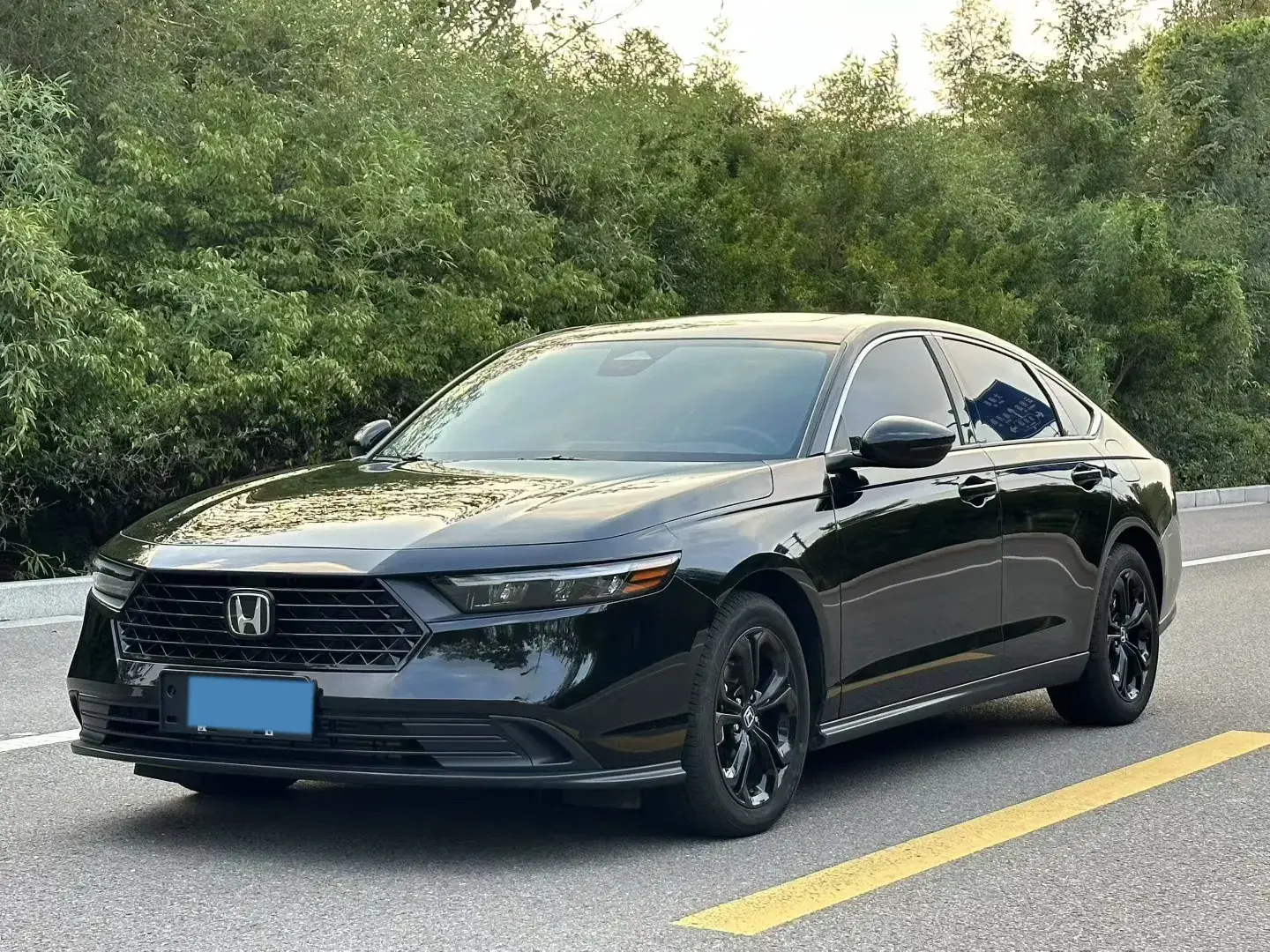 2025 HONDA ACCORD view 1