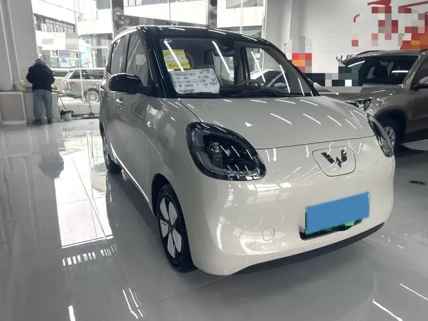 2025 WULING HONGGUANG thumbnail 3