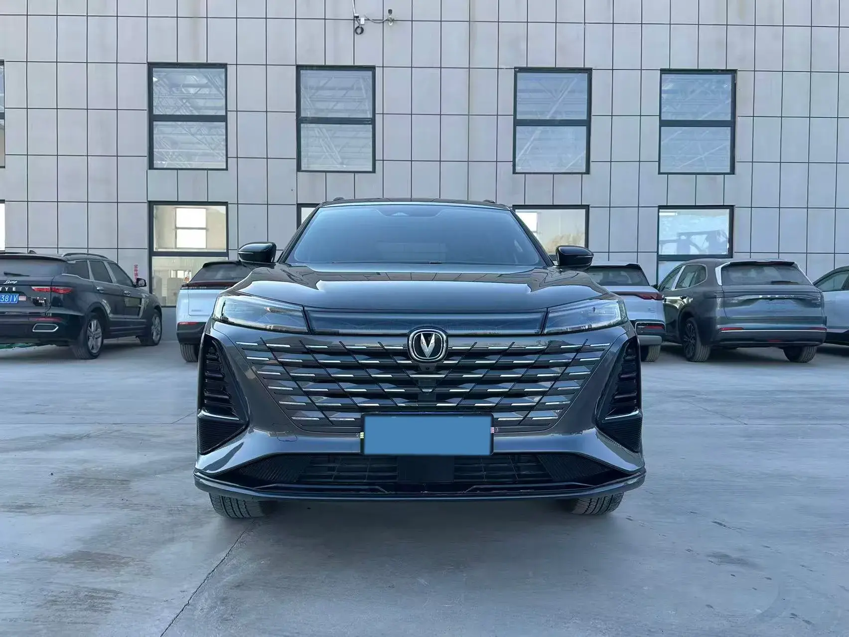 2023 CHANGAN CS75 thumbnail 2