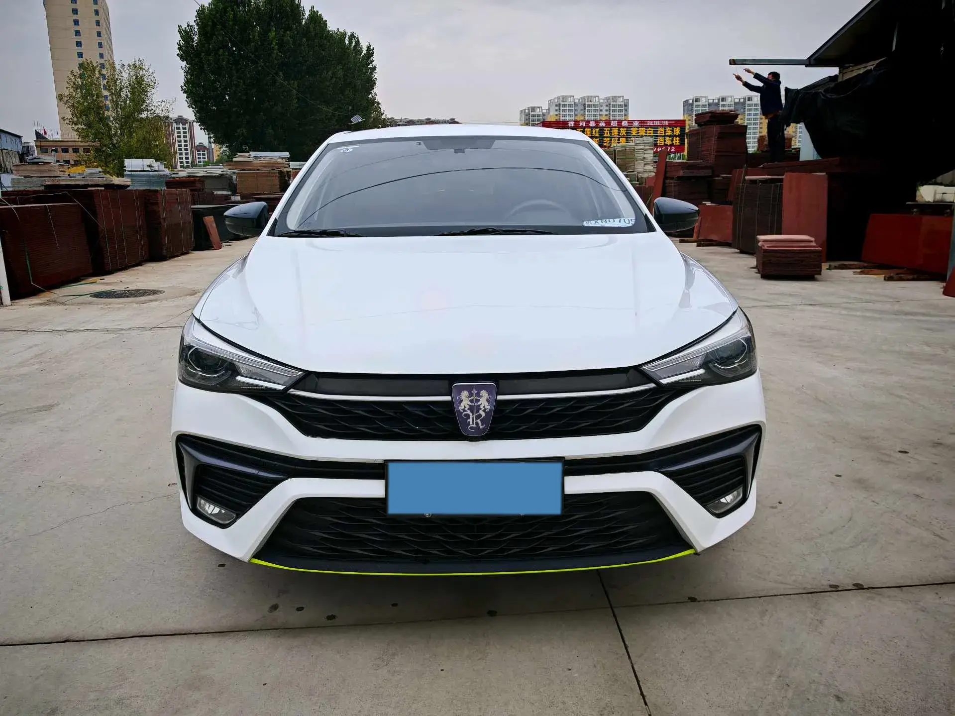 2021 ROEWE I5 thumbnail 2