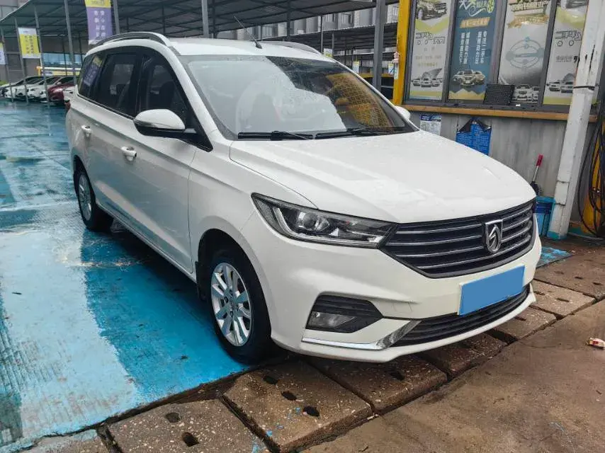 2019 BAOJUN 360 thumbnail 3