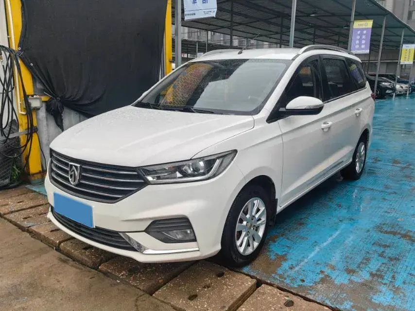 2019 BAOJUN 360 view 1