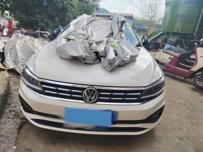 2021 VOLKSWAGEN LAMANDO thumbnail 2