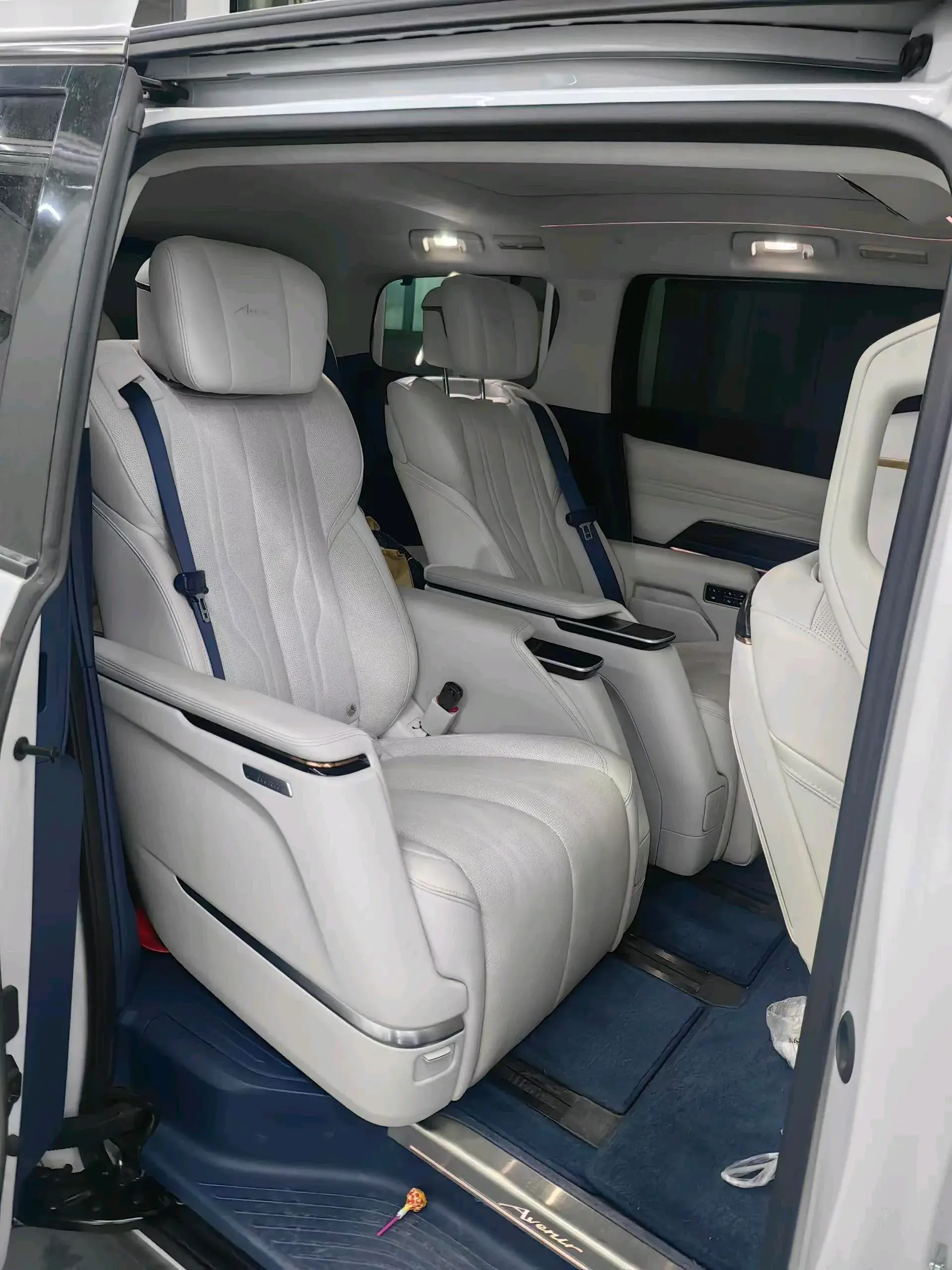 2023 BUICK CENTURY thumbnail 4