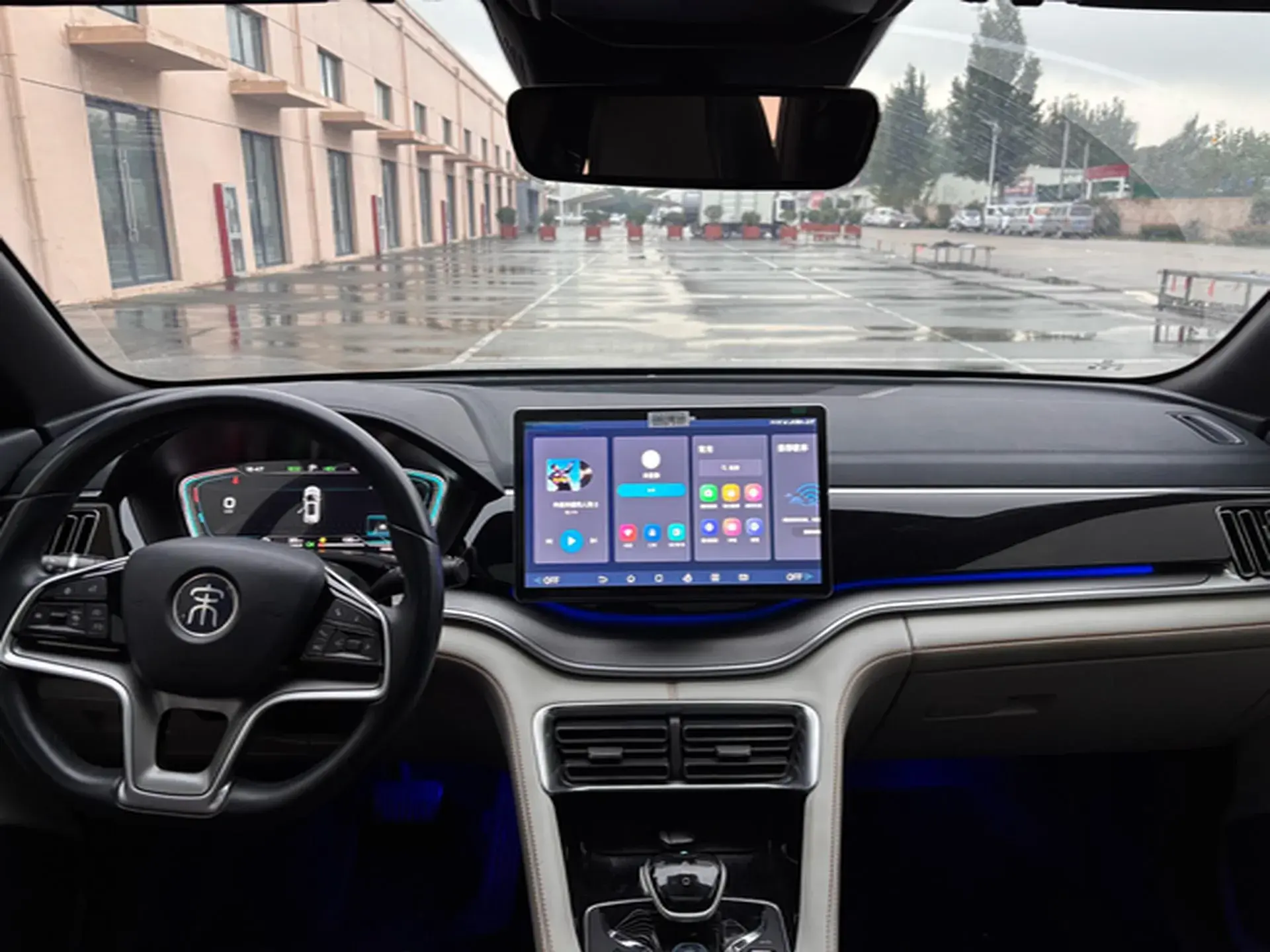 2021 BYD SONG thumbnail 4