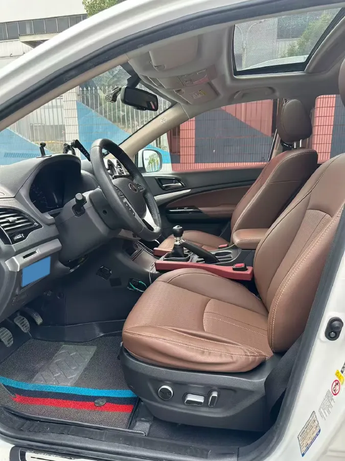 2017 BYD S7 1.5T 154HP L4 6MT,autocango,china used car exporter,china ev exporter,chinese used car exporter,chinese used ev exporter