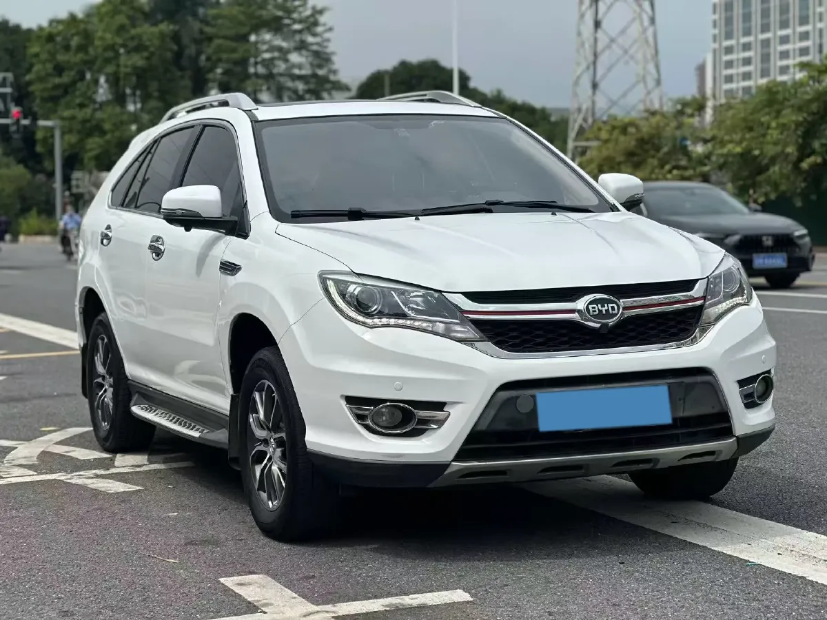 2017 BYD S7 1.5T 154HP L4 6MT,autocango,china used car exporter,china ev exporter,chinese used car exporter,chinese used ev exporter